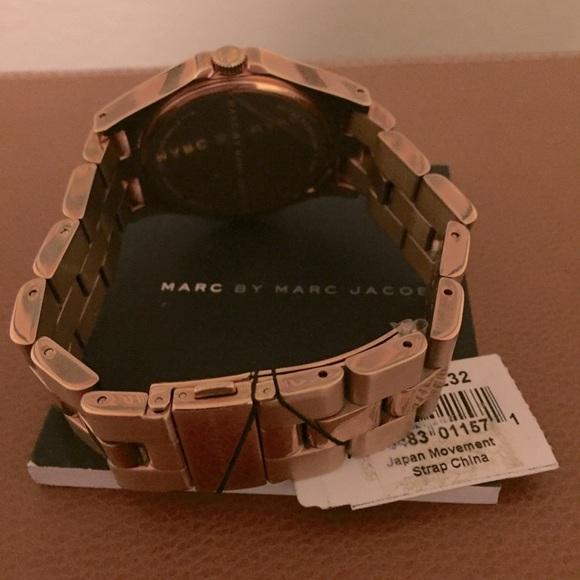 Marc Jacobs rose goldtone watch baby Dave MBM 3232 main image 4